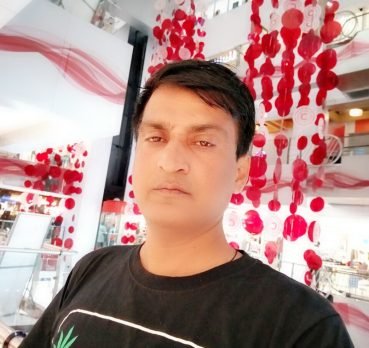 Praveen Kumar, 49 years old, Kanpur, India